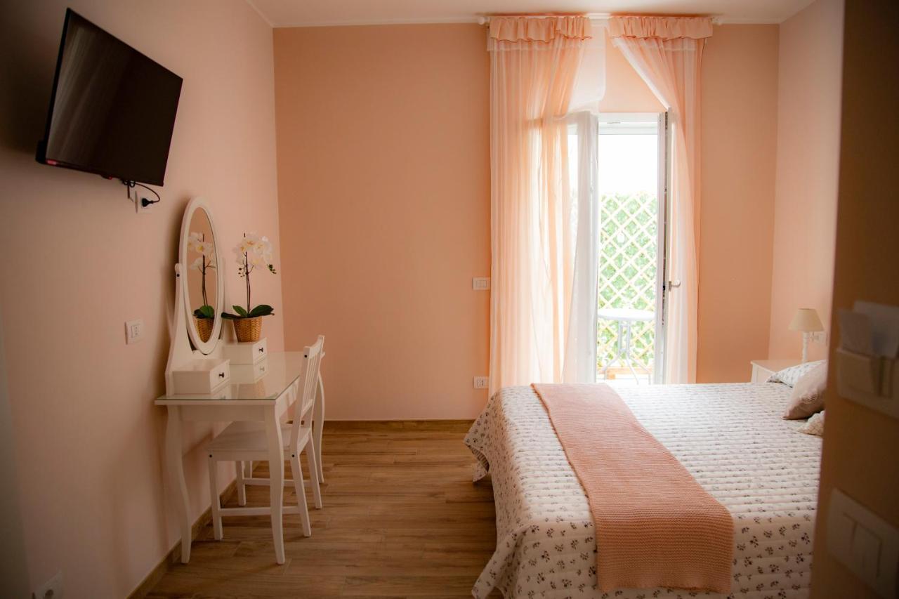 Il Granello Bed & Breakfast Fiumicino Eksteriør bilde